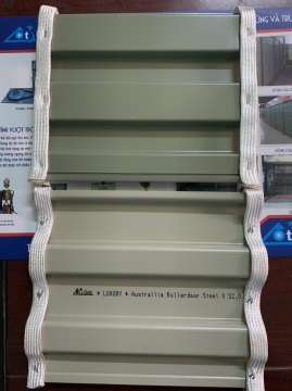 Mẫu cửa cuốn tấm liền cao cấp otsdoor